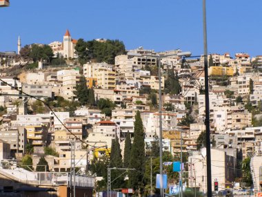 Nazareth, İsrail - 23 Mayıs 2013: Yerler Nasıralı, binalar genel bakış ve Nazareth manzaraları.