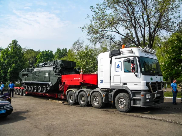 Slawjansk Ukraine Juni 2016 Ein Flugabwehrraketensystem Buk Transport Eines Kampffahrzeugs — Stockfoto