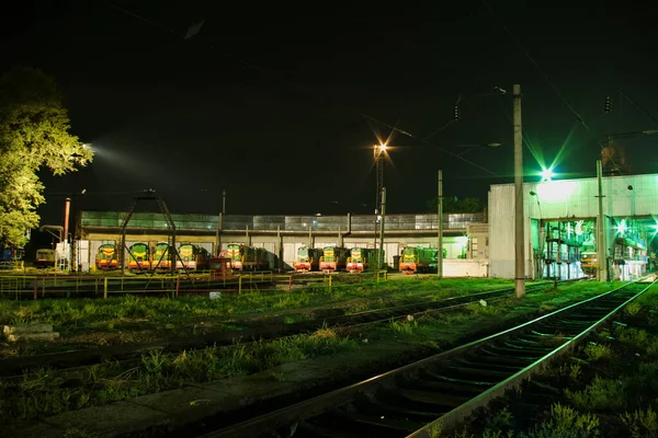 Järnvägen Till Flytta Tåg Järnvägsinfrastruktur — Stockfoto