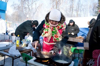 Penza, Rusya Federasyonu - 14 Şubat. shrovetide (maslenit kutlama