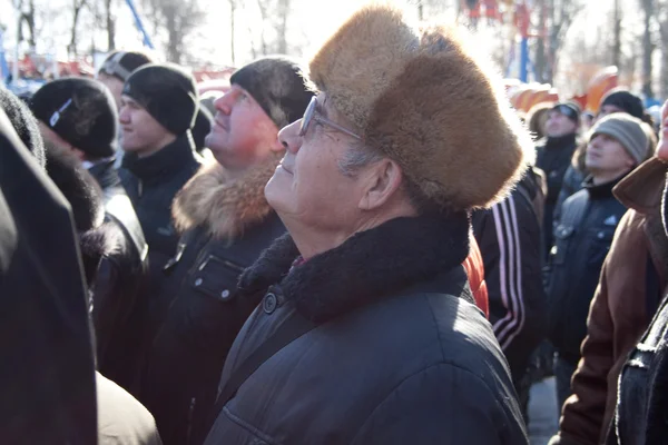 Penza, Oroszország - február 14. ünnep, a farsangi búcsúztatás (maslenit — Stock Fotó