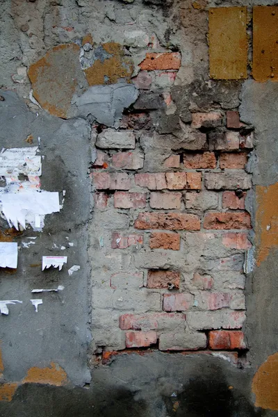 Fragment van oude bakstenen muur — Stockfoto