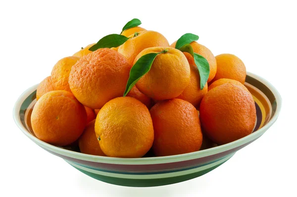 Mandarinen in einer Keramikschüssel — Stockfoto