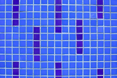 Mavi mozaik kare. Desen rengi duvar ve zemin mozaik fayanslar arka plan dokusu için. Eski mavi katlanmış soyut seramik mozaiğin ayrıntıları. Renkli seramik taşlar. Metin için Boşluğu Olan Pankart