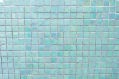 Turkuaz mozaik kare. Desen rengi duvar ve zemin mozaik fayanslar arka plan dokusu için. Eski mavi katlanmış soyut seramik mozaiğin ayrıntıları. Renkli seramik taşlar. Metin için Boşluğu Olan Pankart
