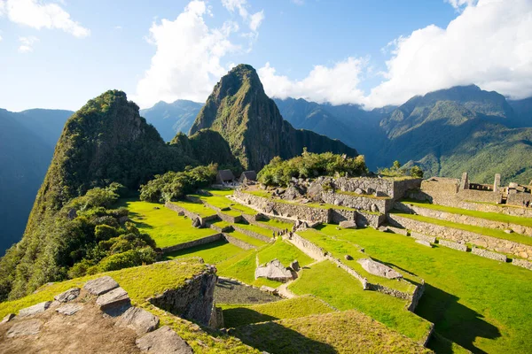 Machu Picchu en Perú - ciudad perdida del Imperio Inca - Perú — Foto de Stock
