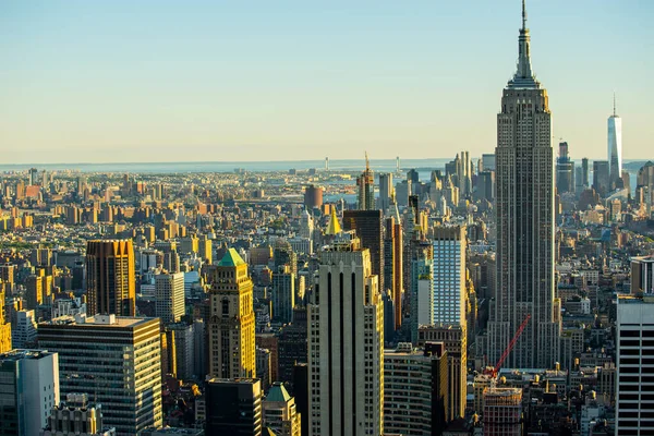 Flygfoto över Manhattan skyskrapor, NYC, USA — Stockfoto