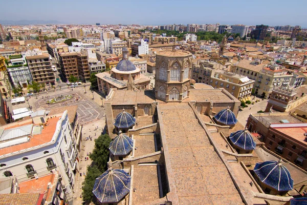 View of old town of Valencia from the tower Miguelete of Valencia Cathedral, Spain —  Fotos de Stock