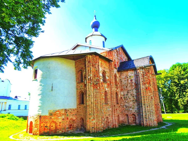 Rússia Veliky Novgorod Pátio Yaroslavl Igreja Das Sextas Feiras Paraskeva — Fotografia de Stock