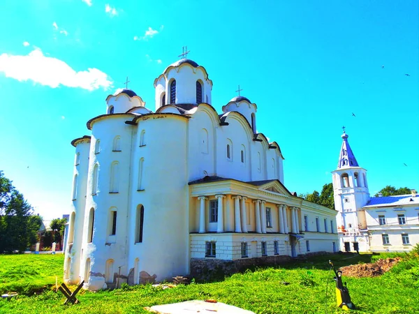 Oroszország Veliky Novgorod Yaroslavskoye Dvorishche Nikolo Dvorishchensky Katedrális Stock Fotó
