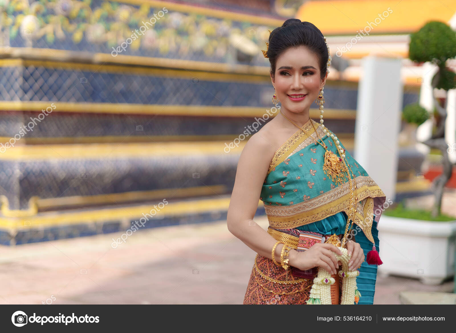 Portrait Asian Women Smiling Wearing Thai National Costumes Temples ...