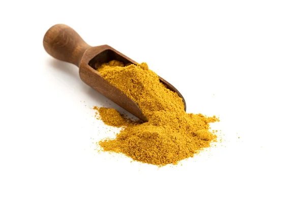Curry Powder Wooden Scoop Isolated White Background Copy Space — Stock Photo, Image