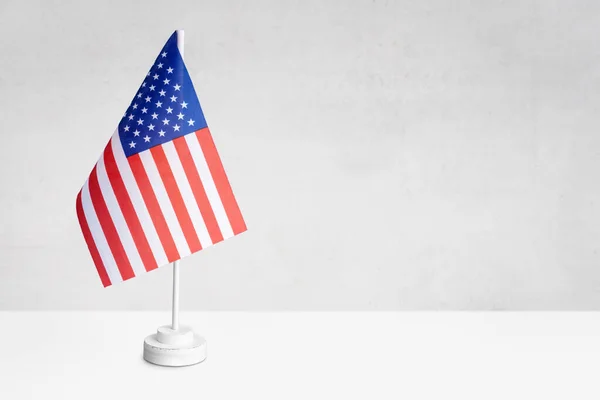 Eua Bandeira Mesa Americana Parede Texturizada Cinza Com Espaço Cópia — Fotografia de Stock