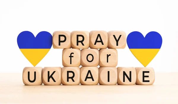 Imádkozz Ukrajnáért Üzenet Blokkok Zászló Ukrajna Szív Alakú — Stock Fotó