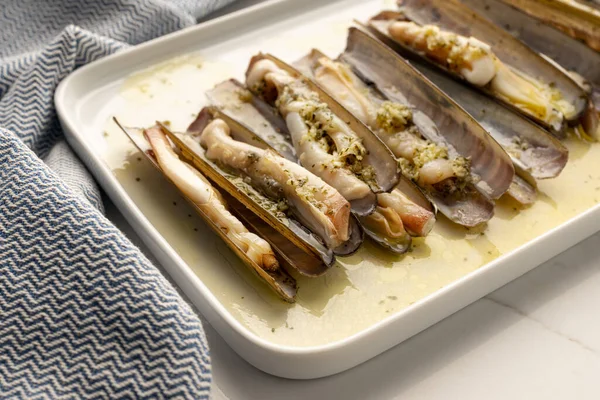 Coked Ensis Clams Garlic Herbs Plate Typical Dish Galician Cuisine — Foto Stock
