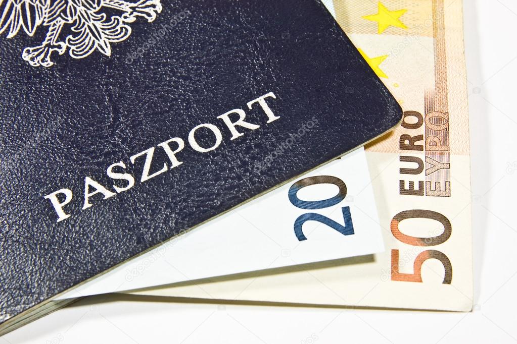 Polish passport