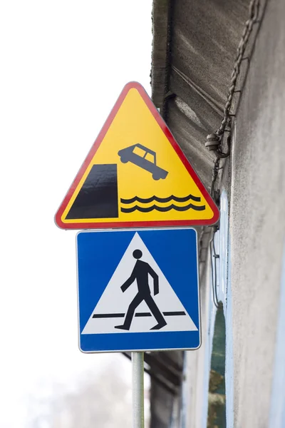 Pedestrian crossing sign. zebra — Stock Photo, Image