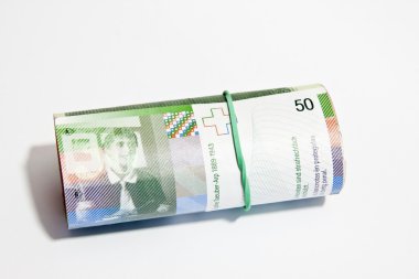 50 İsviçre Frankı cinsinden banknot haddelenmiş