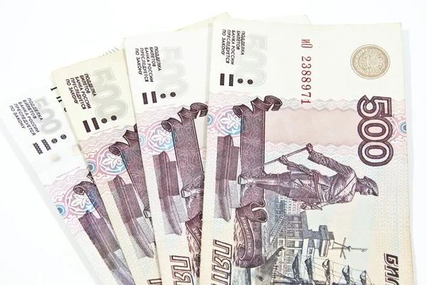 Russische Rubel auf weißem Hintergrund — Stockfoto