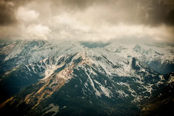 Panorama de las montañas polacas de Tatra — Foto de Stock