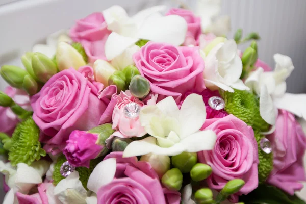 Wedding Bunch of different flowers — Stock Photo, Image