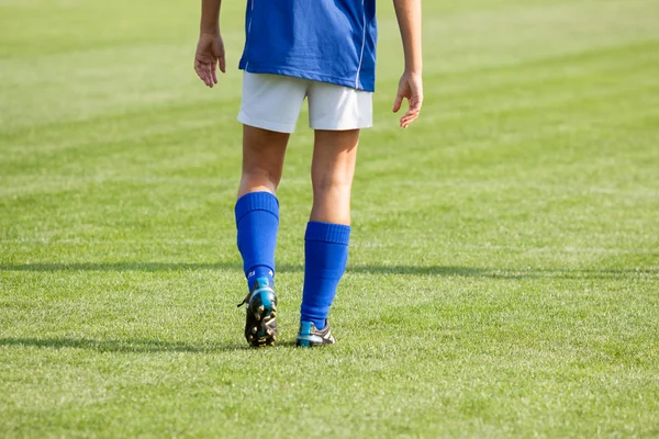 Soccer player kicks the ball — Stock Photo, Image