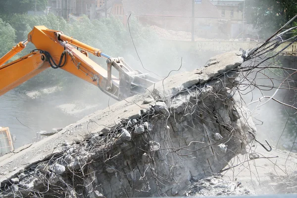 arabalar için yollar inşaatı