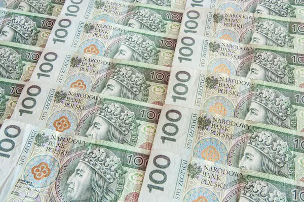 Pools valuta 100 zloty op een witte achtergrond — Stockfoto