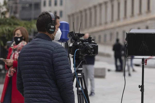 Madrid España Octubre 2020 Operador Cámara Con Auriculares Espera Grabar — Foto de Stock