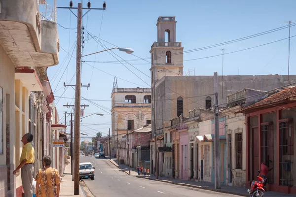 Cienfuegos Kuba Apr 2010 Ein Überblick Über Eine Der Straßen — Stockfoto