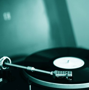 Kayıt çalar eski müzik tarzı 70 'ler, 80' ler ya da 60 'lar DJ için albüm kapağı deign.