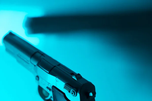 Automatisk 9Mm Pistol Pistol Brott Thriller Bok Omslag Design Foto — Stockfoto