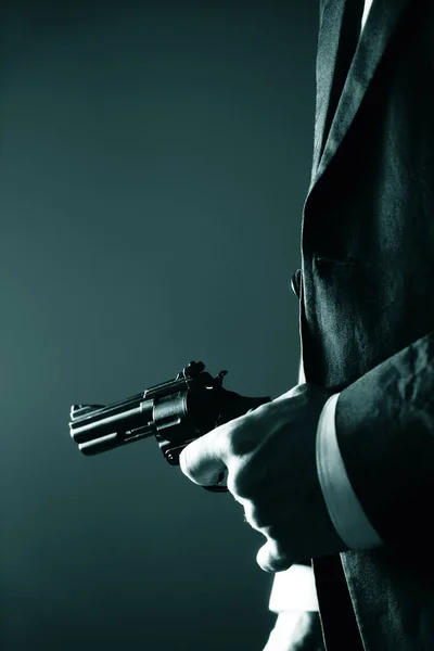 Retro Tajný Agent Pistolí Revolver Pistole Ruce Vintage Zločin Thriller — Stock fotografie
