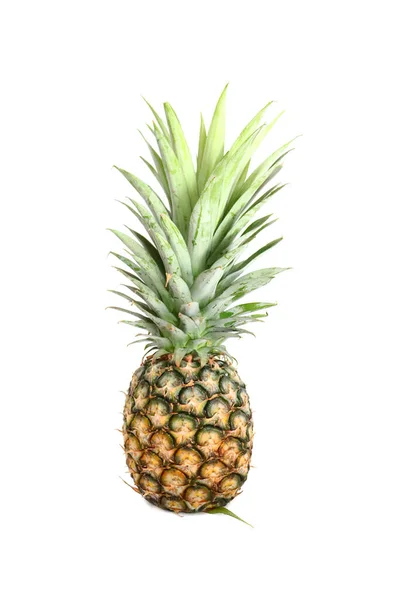 Een Hele Ananas Een Rijp Fris Tropisch Fruit Uitgesneden Geïsoleerd — Stockfoto