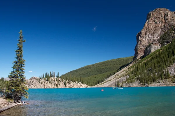 Incrível lago Moraine — Fotografia de Stock