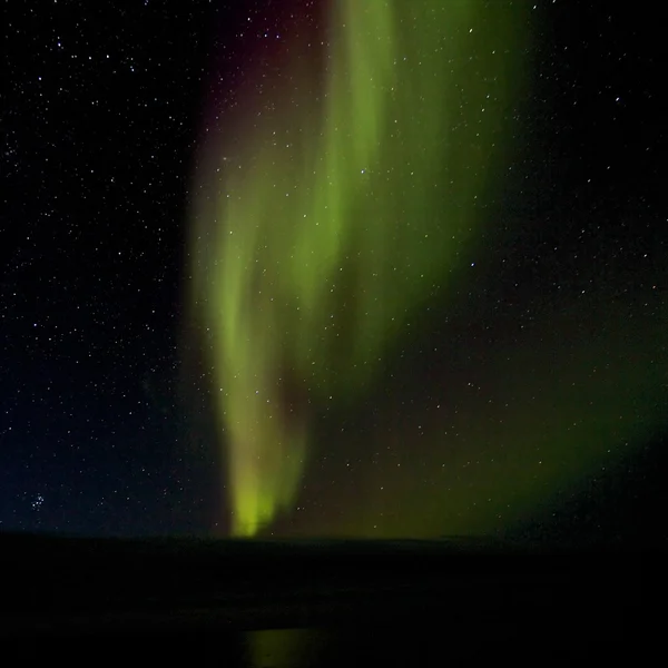 Aurora borealis over de lagune 1 — Stockfoto