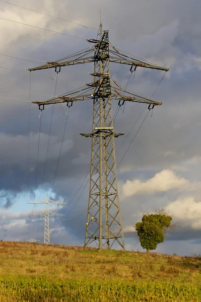 Transmission Tower on a field 2 — Stock Photo, Image