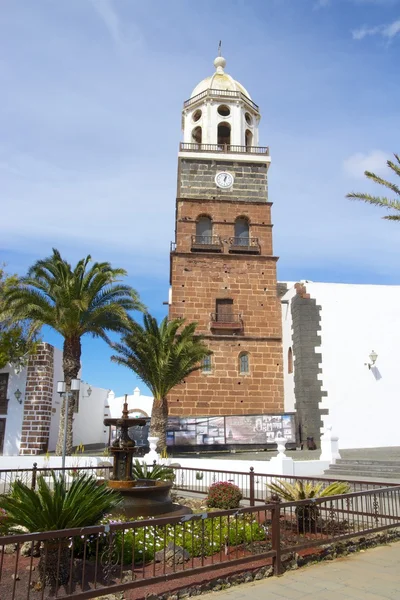 Iglesia de Teguise y Plaza 1 —  Fotos de Stock