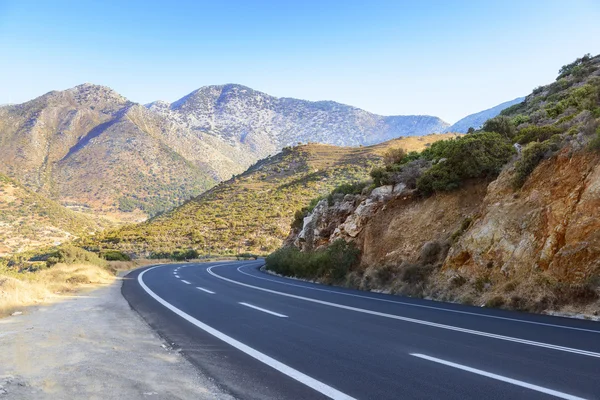 Road in mountains — Stock Photo, Image