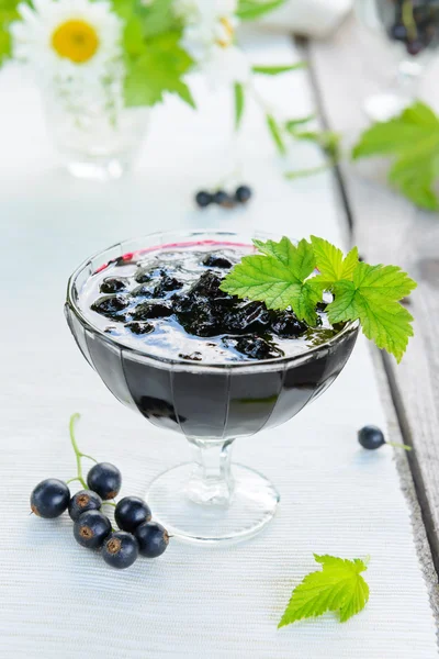 Marmelade kreken van zwarte — Stockfoto