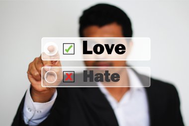 Seçme Love hate seçeneği karşı büyük bir beyaz düğmesini tıklatarak erkek profesyonel