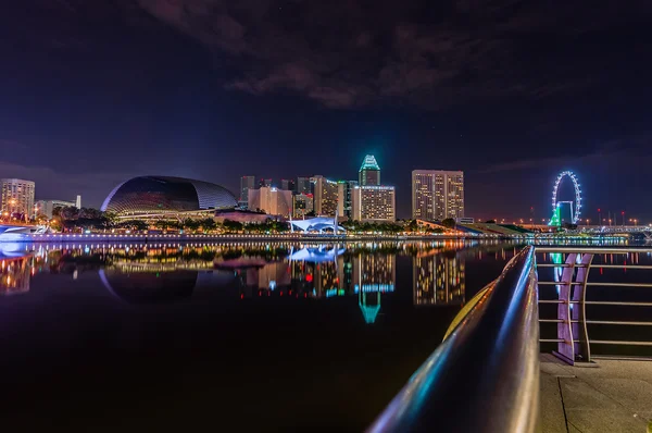 Nacht in der Marina Bay — Stockfoto