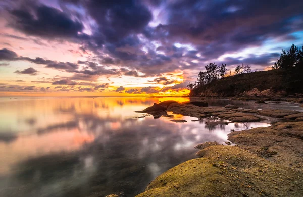 Borneo günbatımı ipuçları — Stok fotoğraf