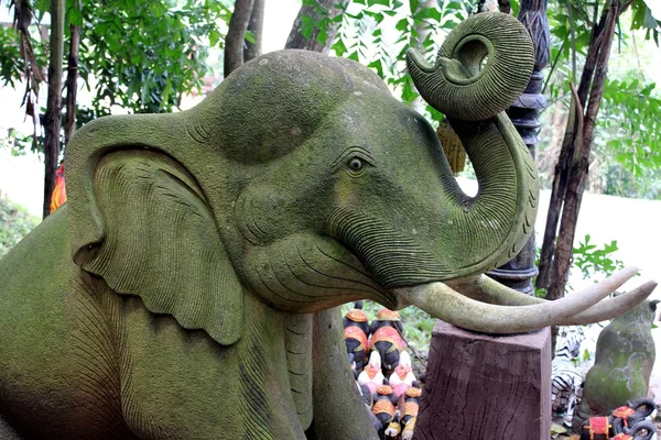 Statue d'éléphant — Photo
