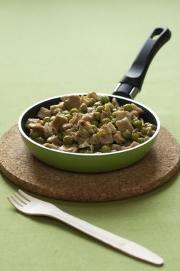 Yeşil bezelye ile yakından görmek seitan pirzola