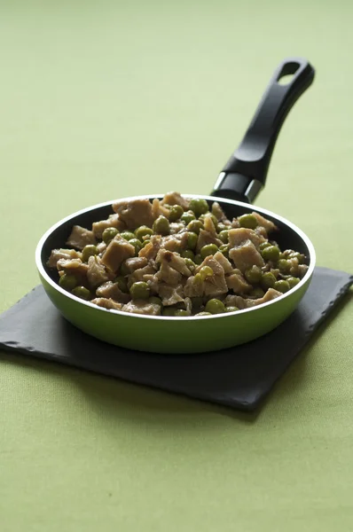 Yeşil bezelye ile yakından görmek seitan pirzola