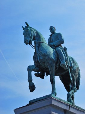 Kral albert'ın atlı heykeli