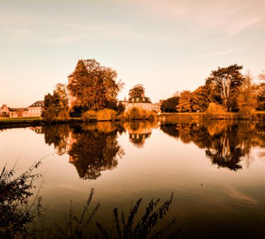 Enghien parkının güzel manzarası