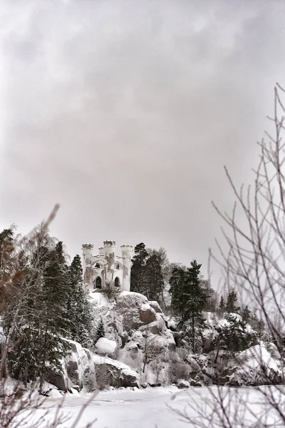 Park Mon Repos Monrepos Snowy Forest Vyborg Winter — Stockfoto