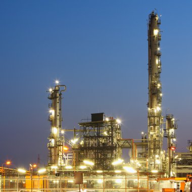 Petrol ve gaz endüstrisi - rafineri - fabrika - Petrokimya tesisi